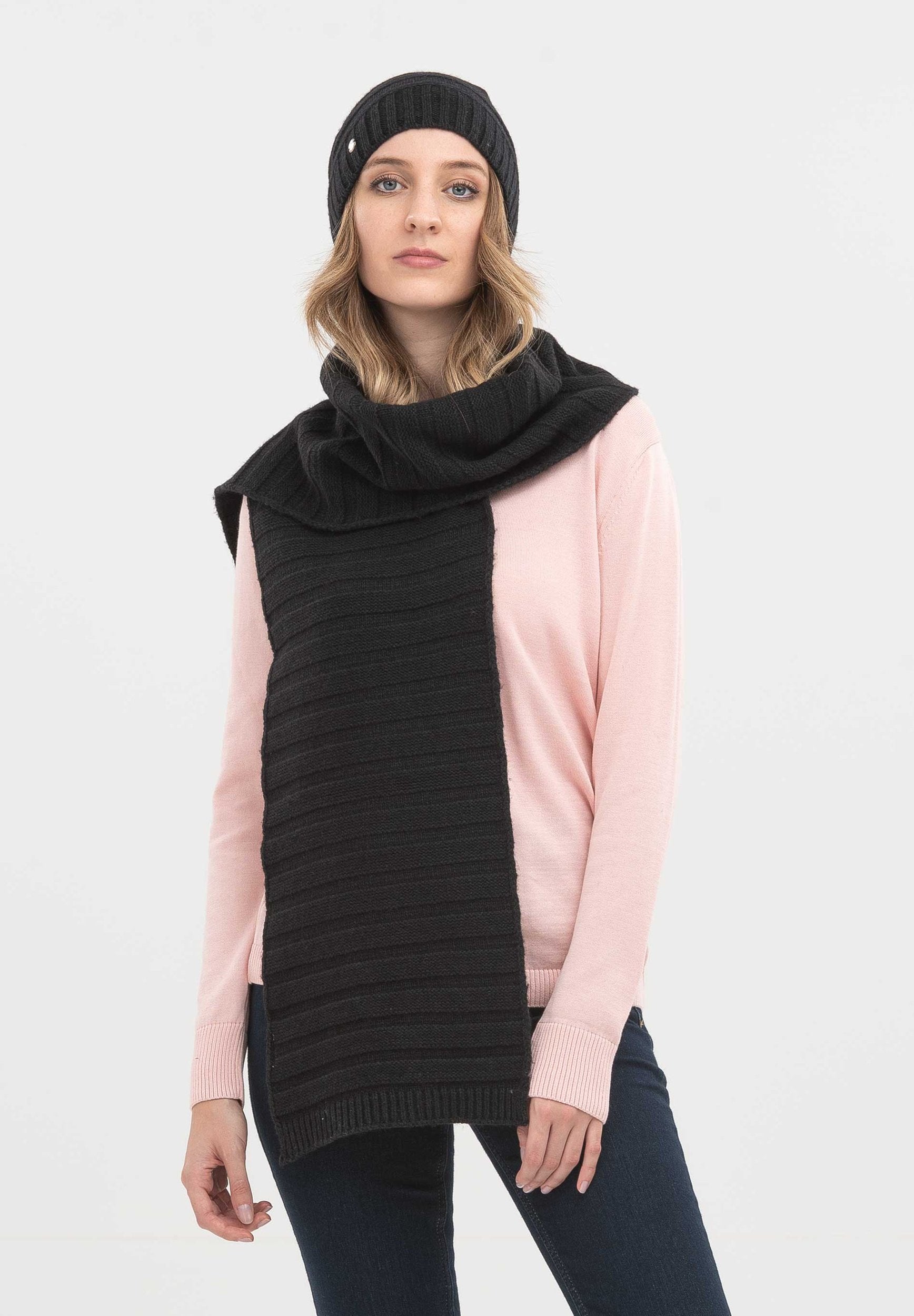 Strickschal aus Bio-Merinowolle und Bio-Baumwolle