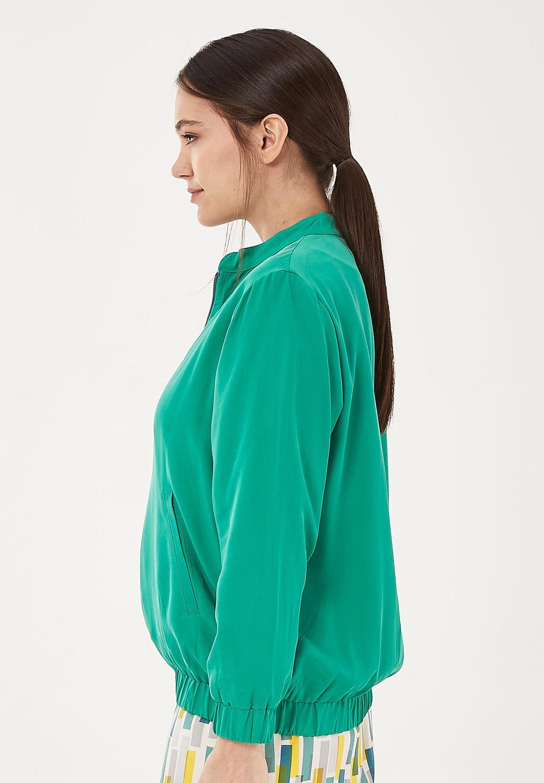 Bomberjacke aus TENCEL™ Lyocell