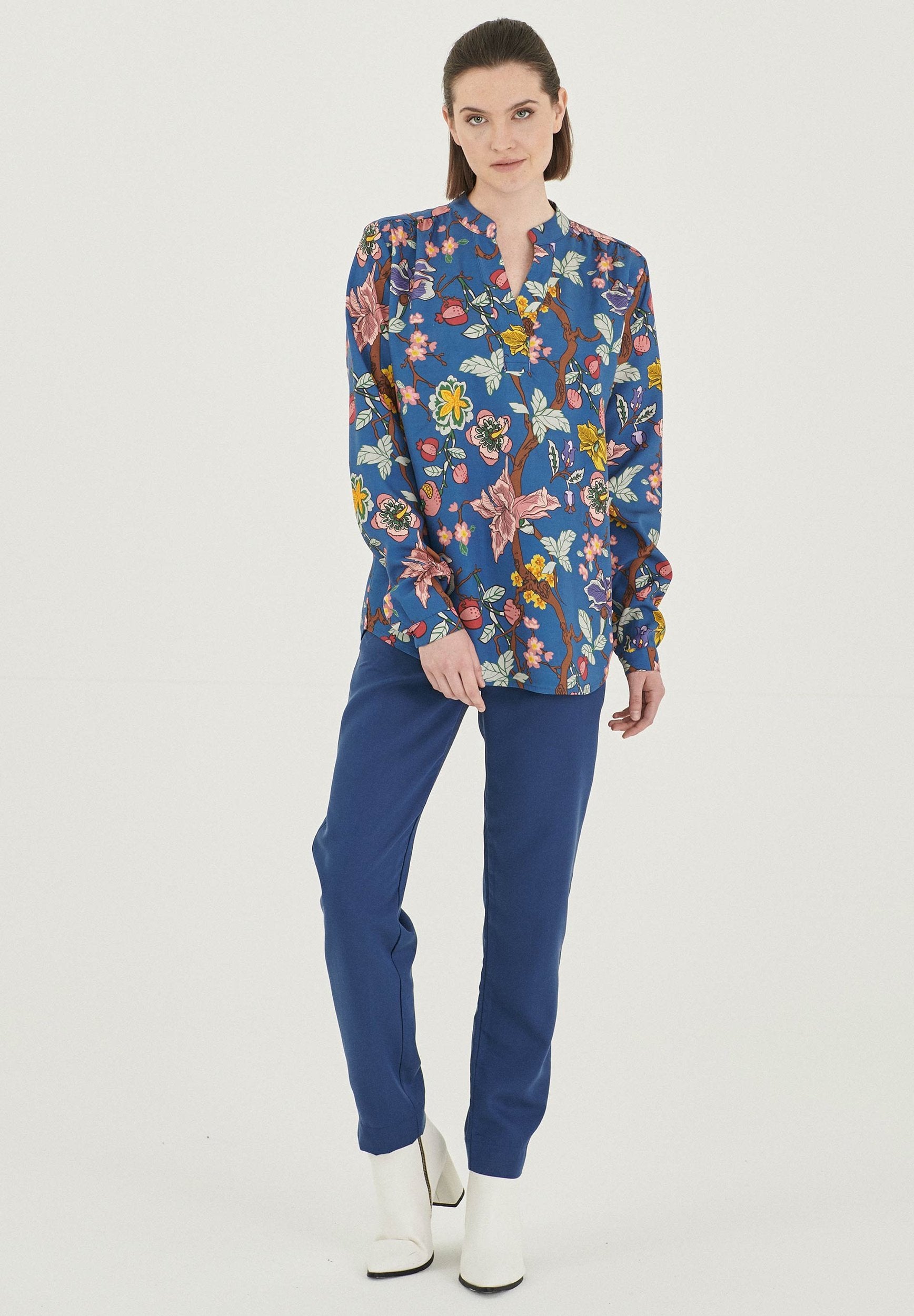Langarm Bluse aus TENCEL™ Lyocell mit Allover-Print