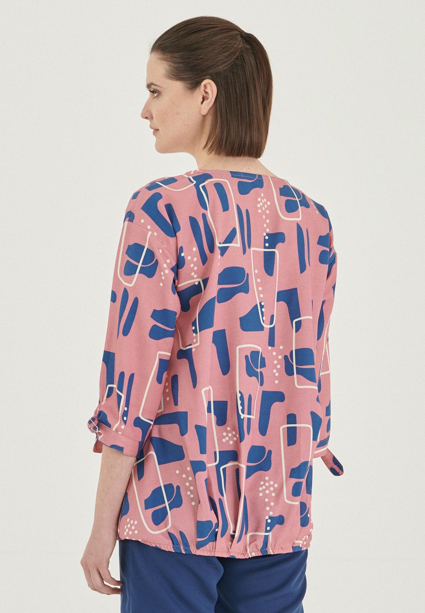 3/4-Arm Bluse aus TENCEL™ Lyocellmit Allover-Print