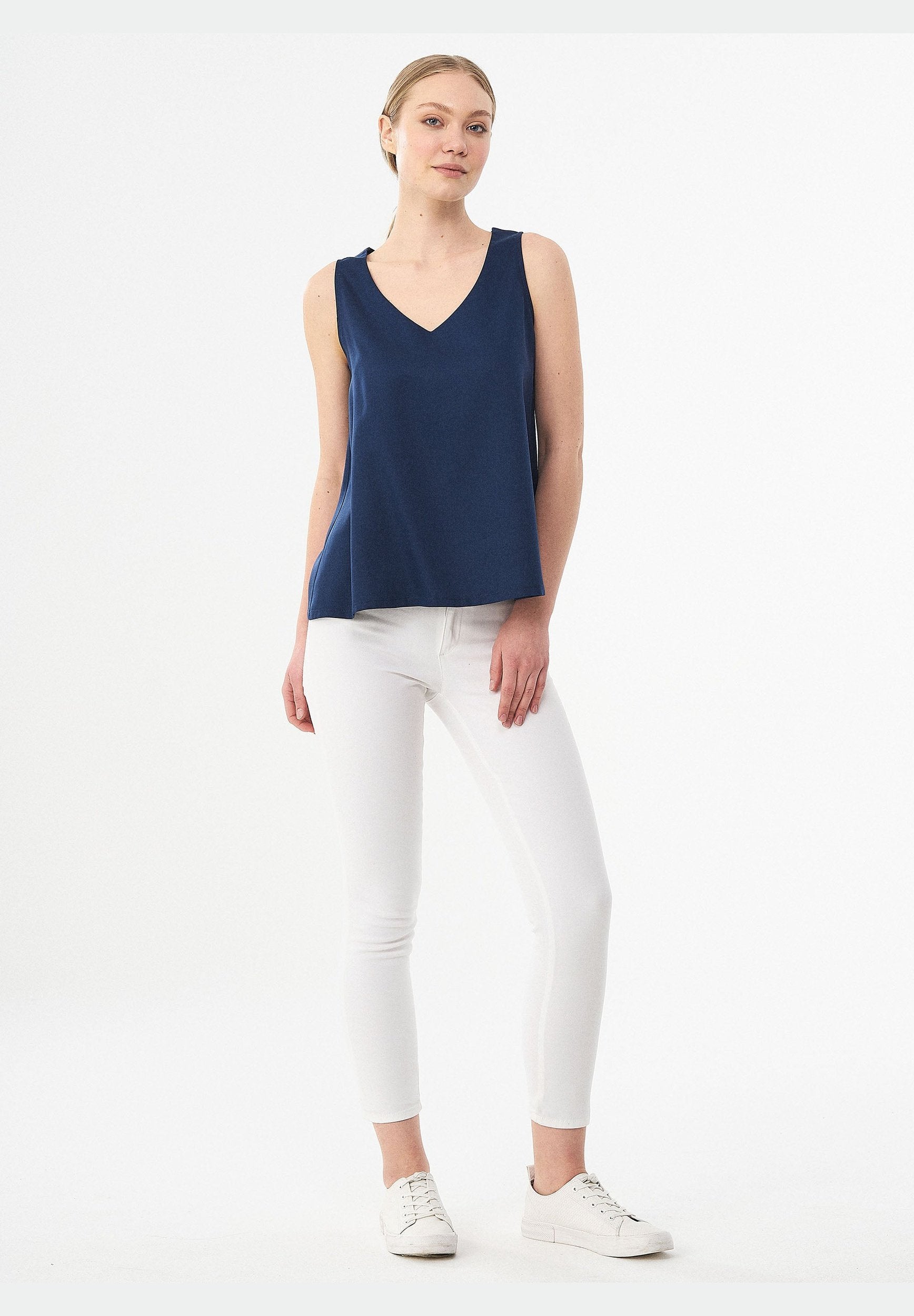 Ärmellose Bluse aus TENCEL™ Lyocell