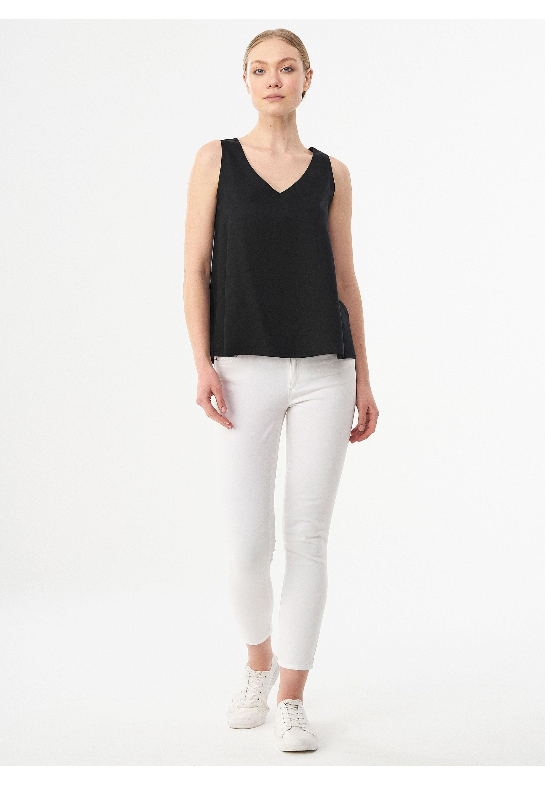 Ärmellose Bluse aus TENCEL™ Lyocell