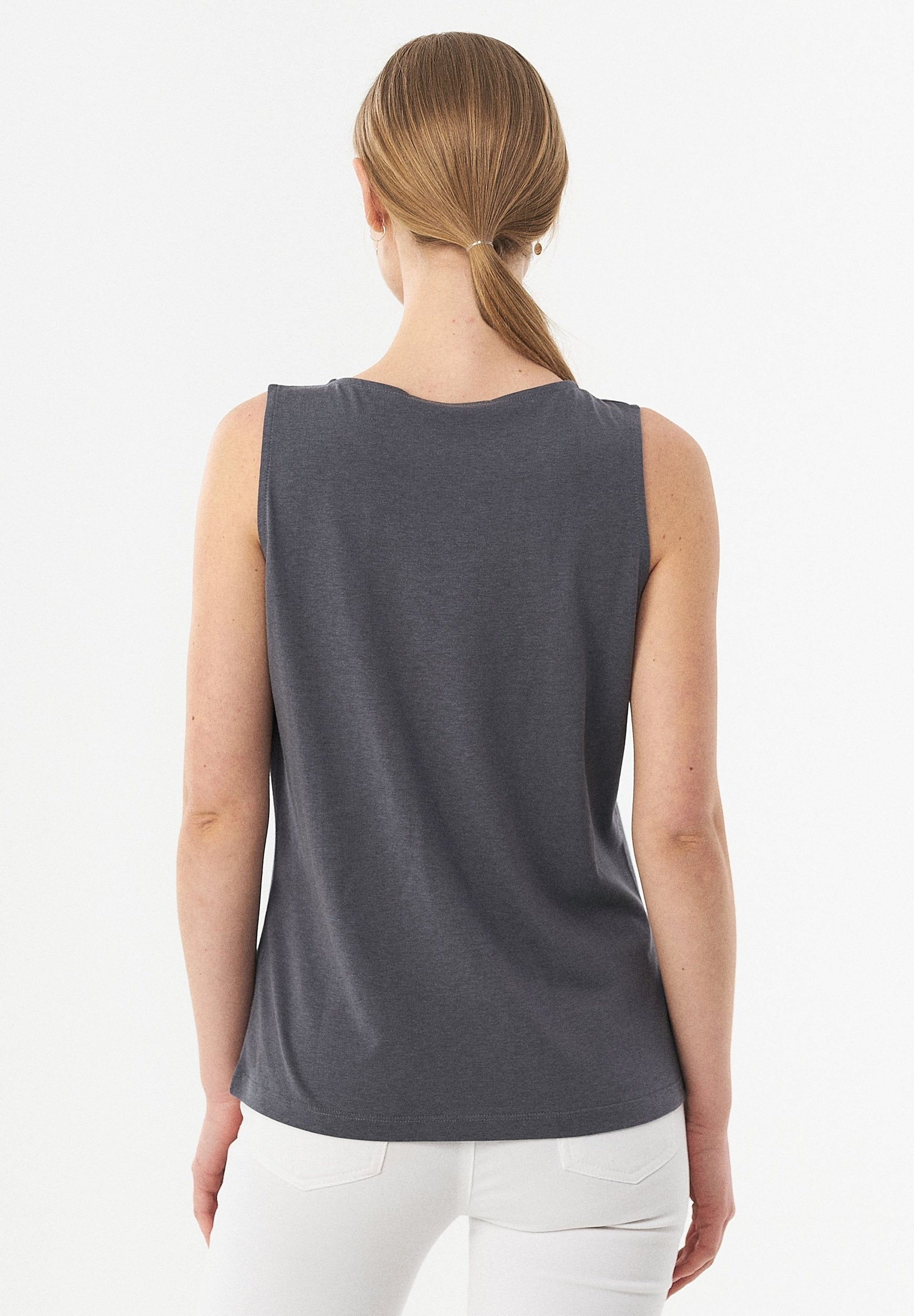 Top aus TENCEL™ Lyocell und Bio-Baumwolle