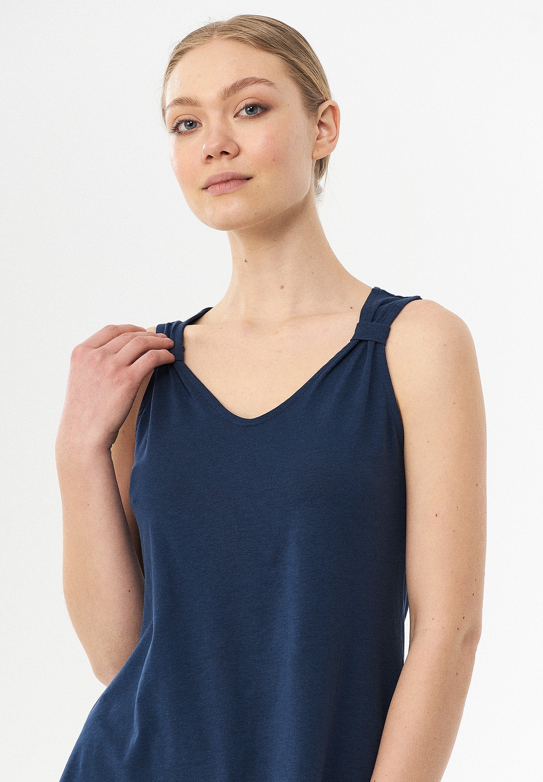 Top aus TENCEL™ Lyocell und Bio-Baumwolle