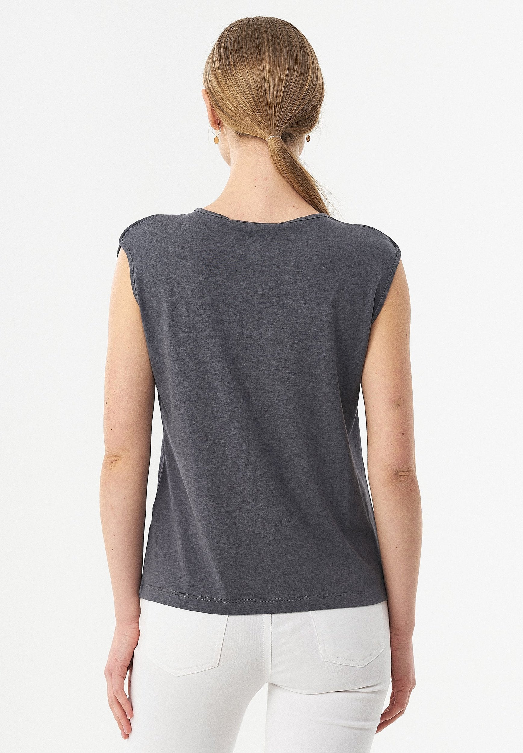 Top aus TENCEL™ Lyocell und Bio-Baumwolle