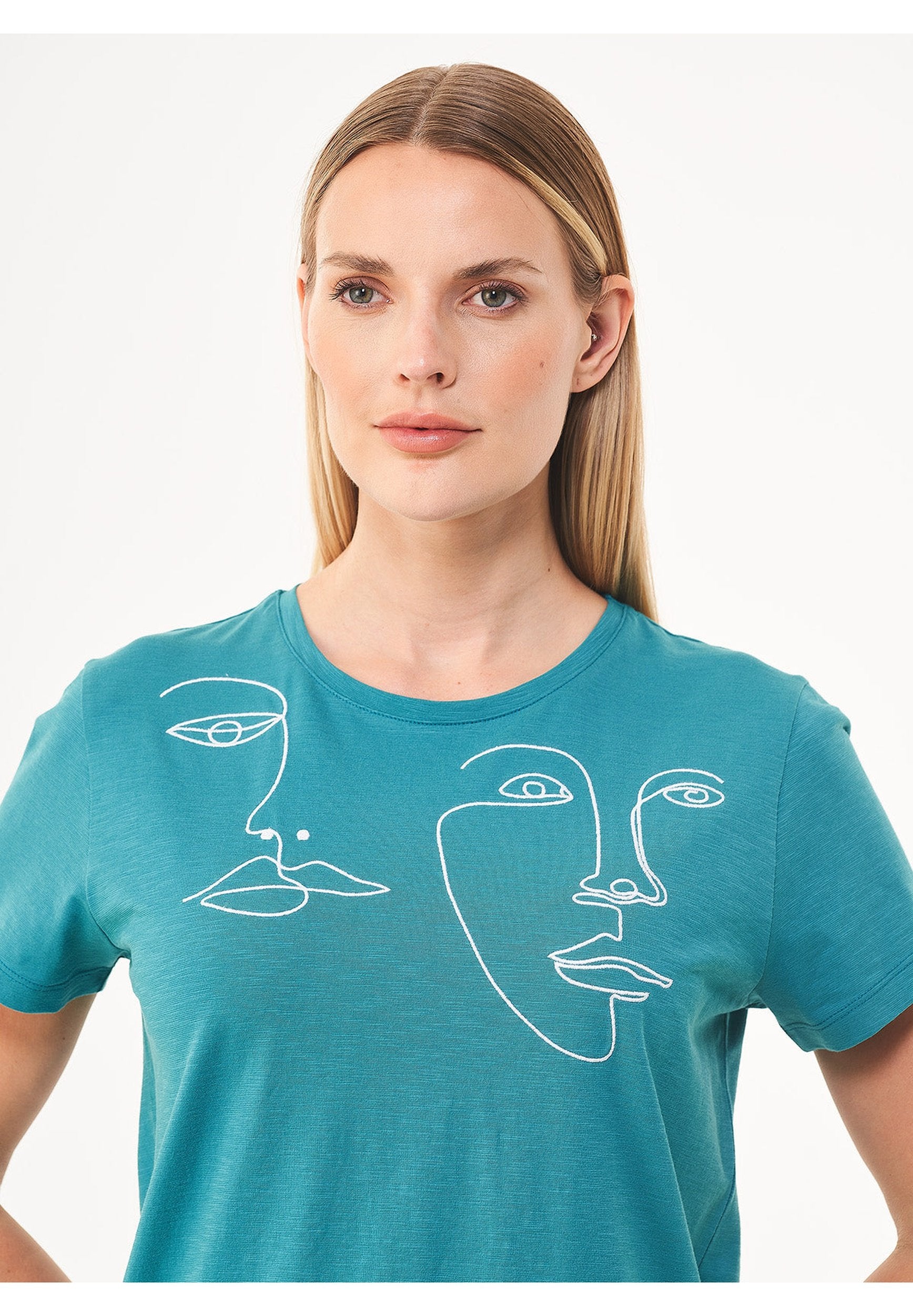T-Shirt aus Bio-Baumwolle mit Stickerei