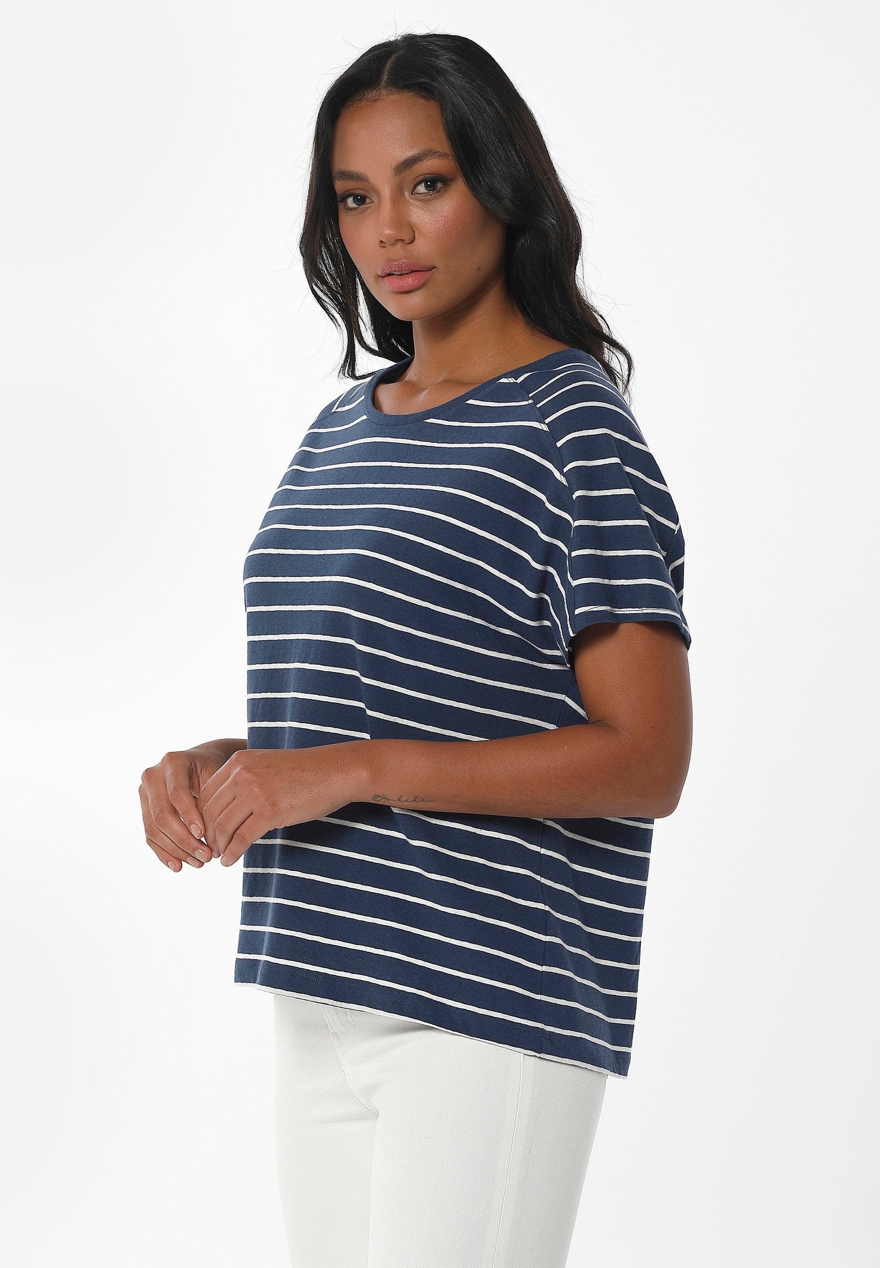 Gestreiftes T-Shirt aus Bio-Baumwolle und Leinen