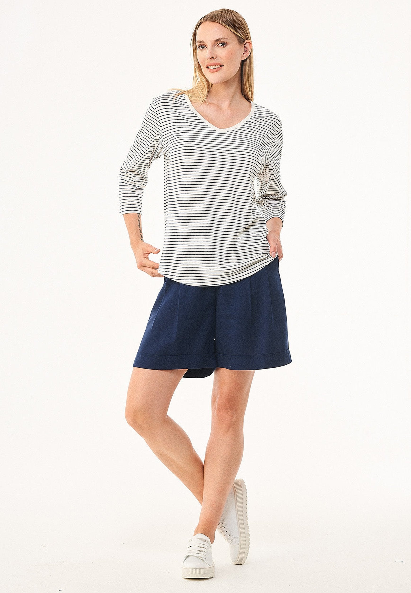 Gestreiftes 3/4-Arm Shirt aus Bio-Baumwolle und Leinen
