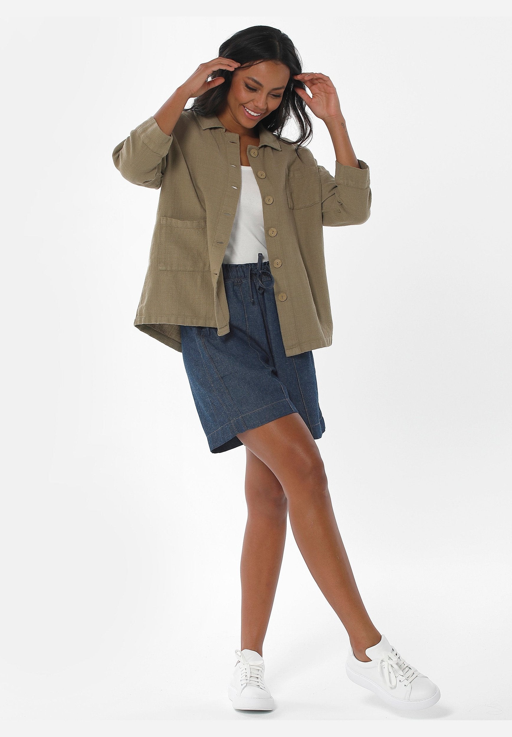 Hemdbluse aus Leinen-Bio Baumwolle Mix mit LENZING™ ECOVERO™