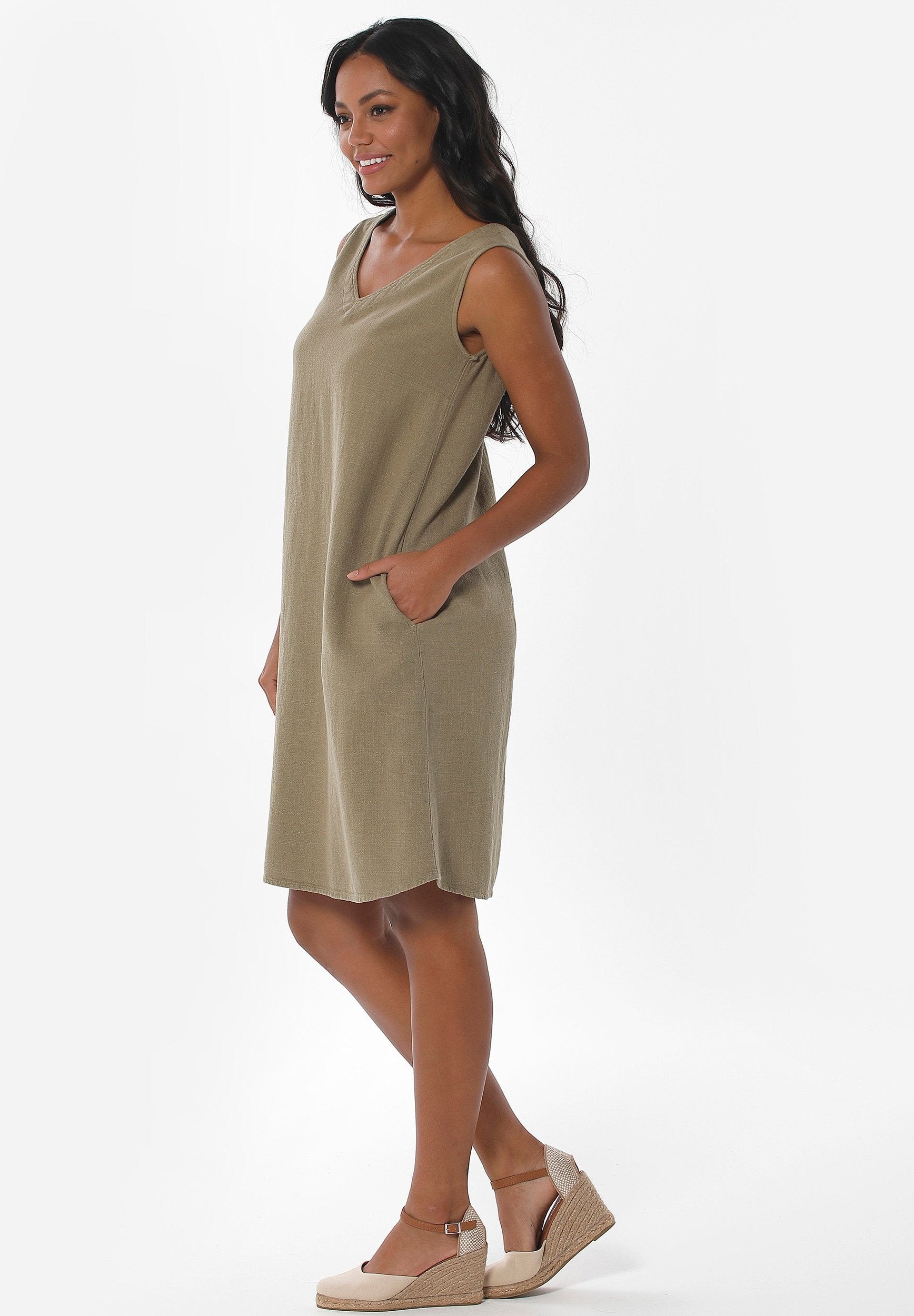 Kleid aus Bio-Baumwolle und Leinen