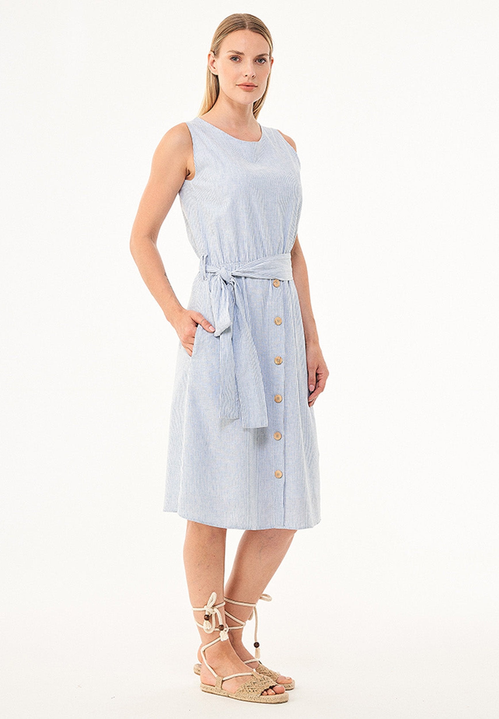 Gestreiftes Kleid aus Bio-Baumwolle und Leinen