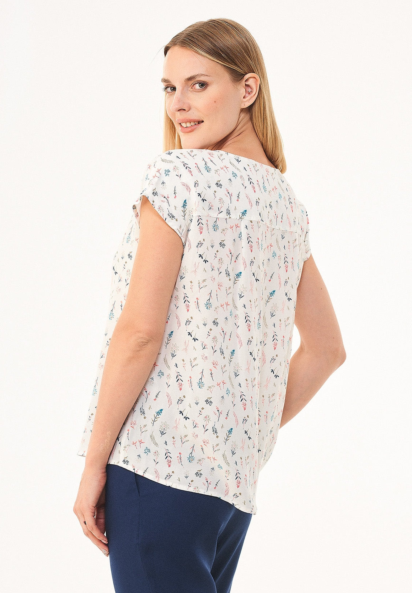 Bluse aus Bio-Baumwolle und Bambus mit Blumenmuster