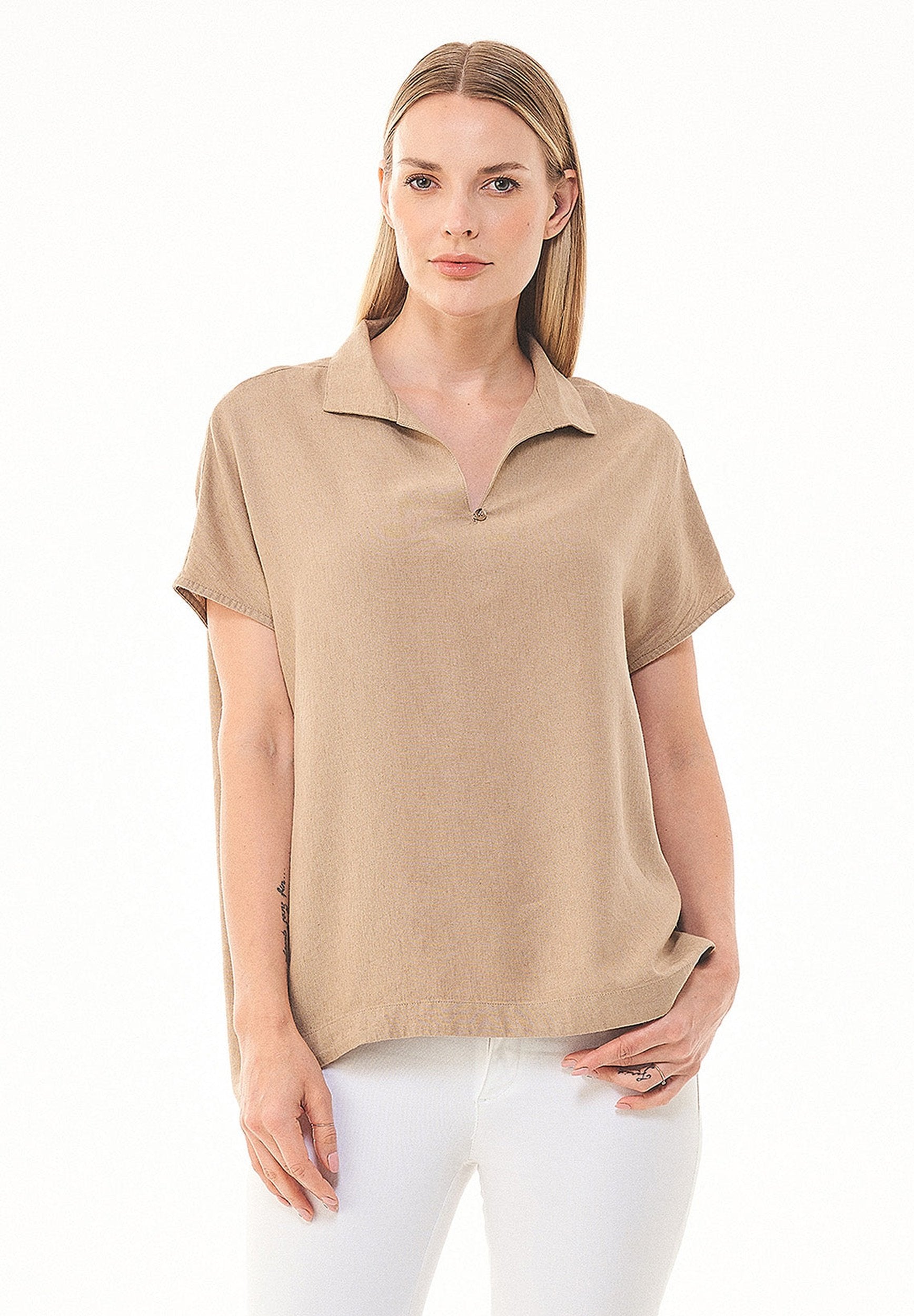 Bluse aus LENZING™ ECOVERO™  und Leinen