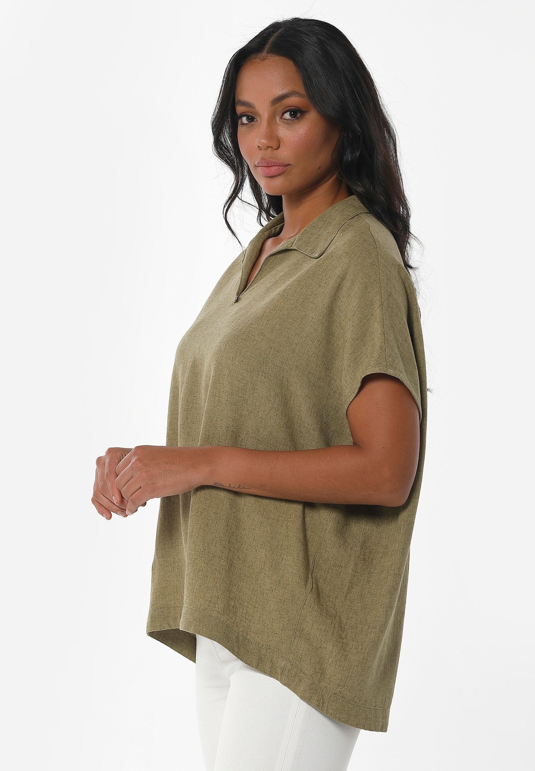Bluse aus LENZING™ ECOVERO™  und Leinen