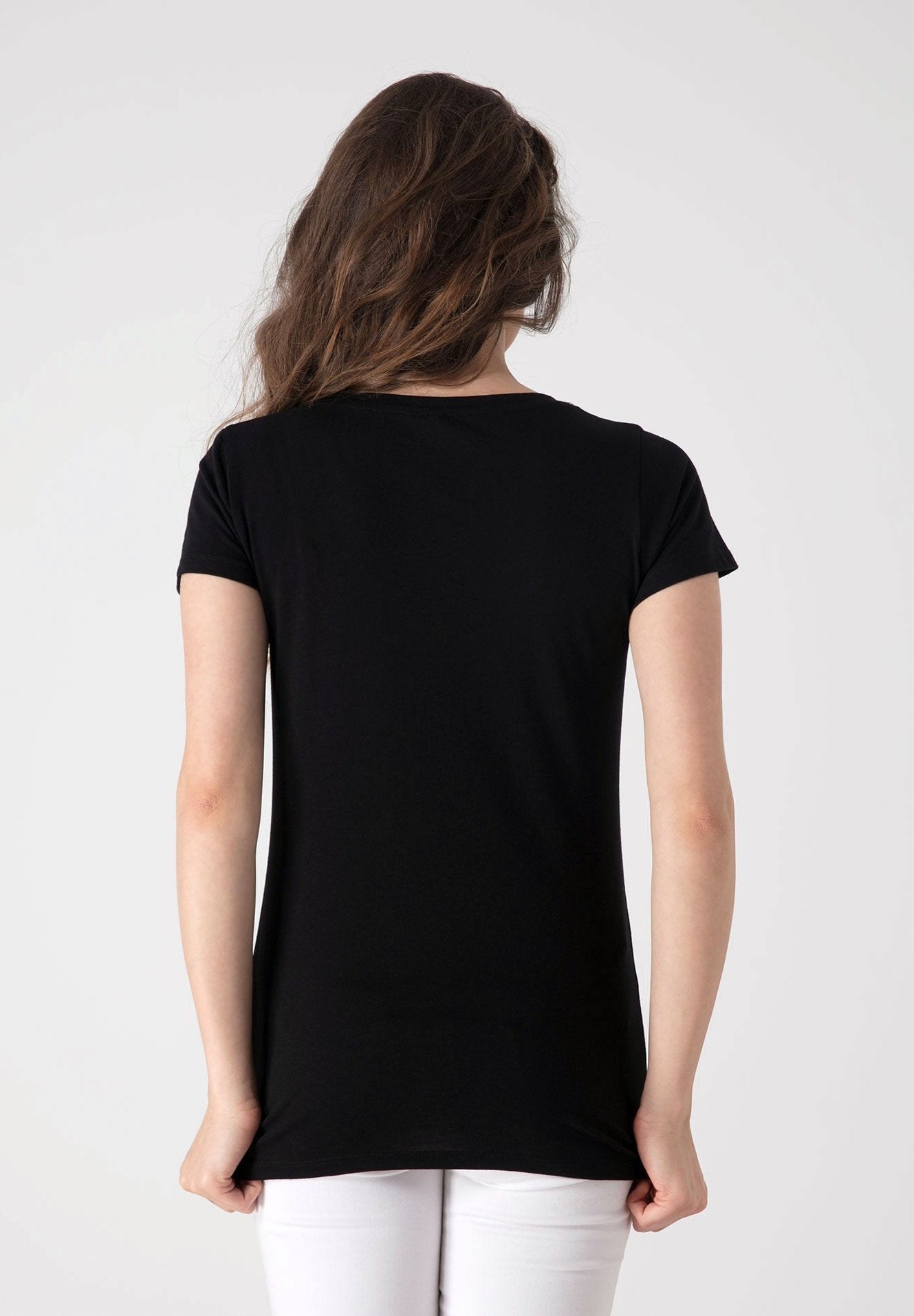 Basic T-Shirt aus Bio-Baumwolle mit V-Ausschnitt