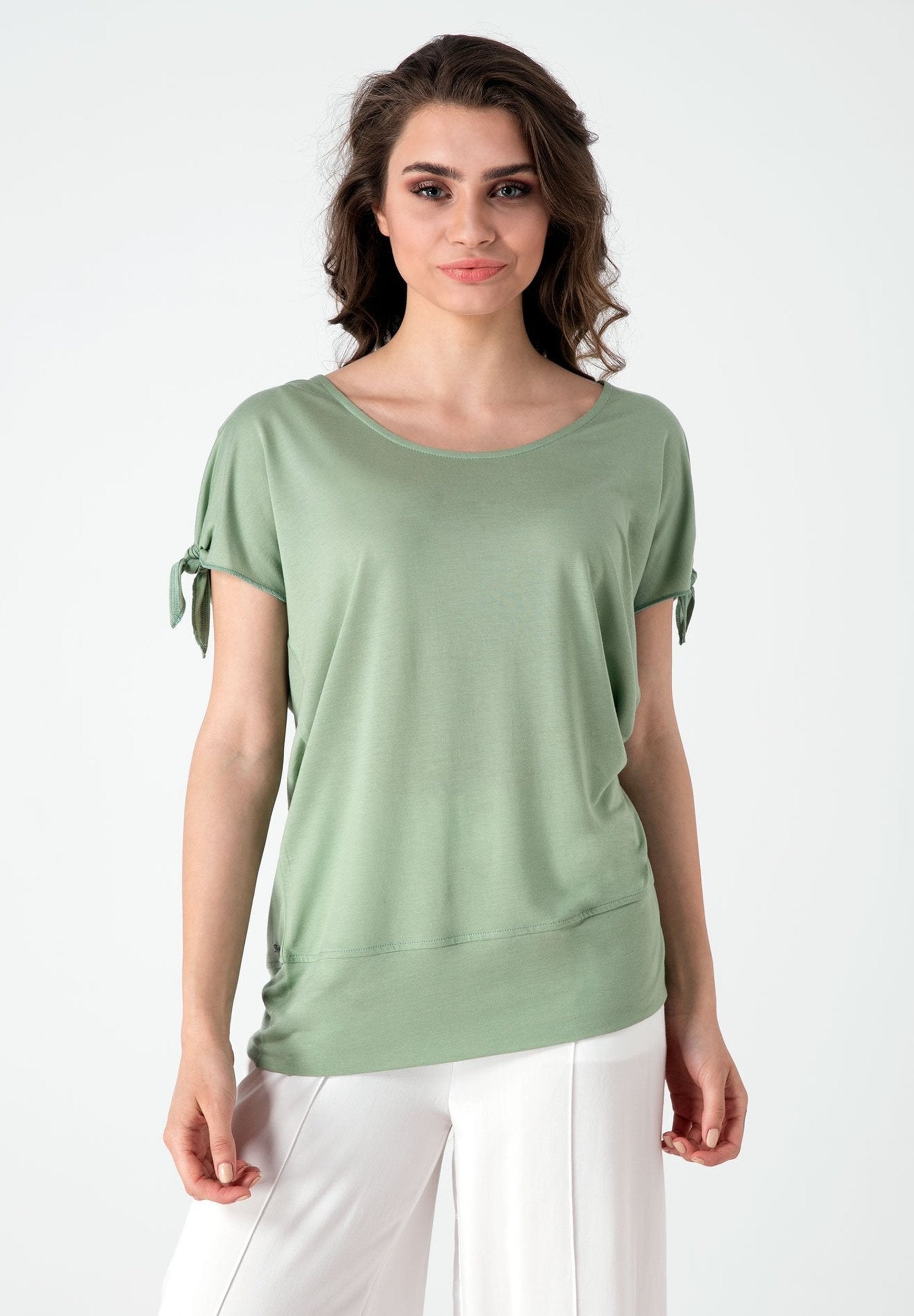 Damen Shirt aus TENCEL™ Lyocell mit Knoten-Detail am Ärmel WOR5310 Mineral Green