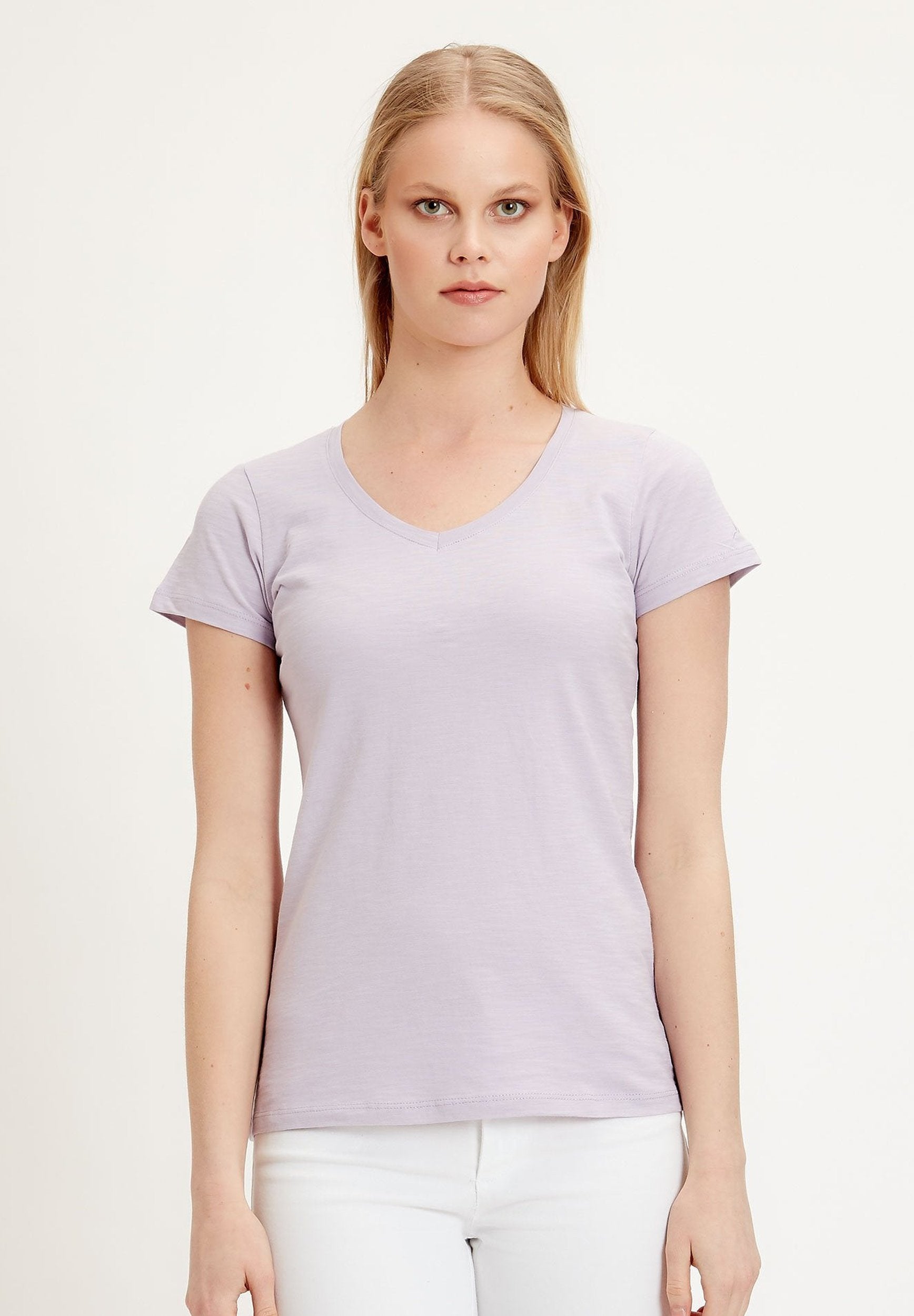 Damen Basic T-Shirt aus Bio-Baumwolle mit V-Ausschnitt