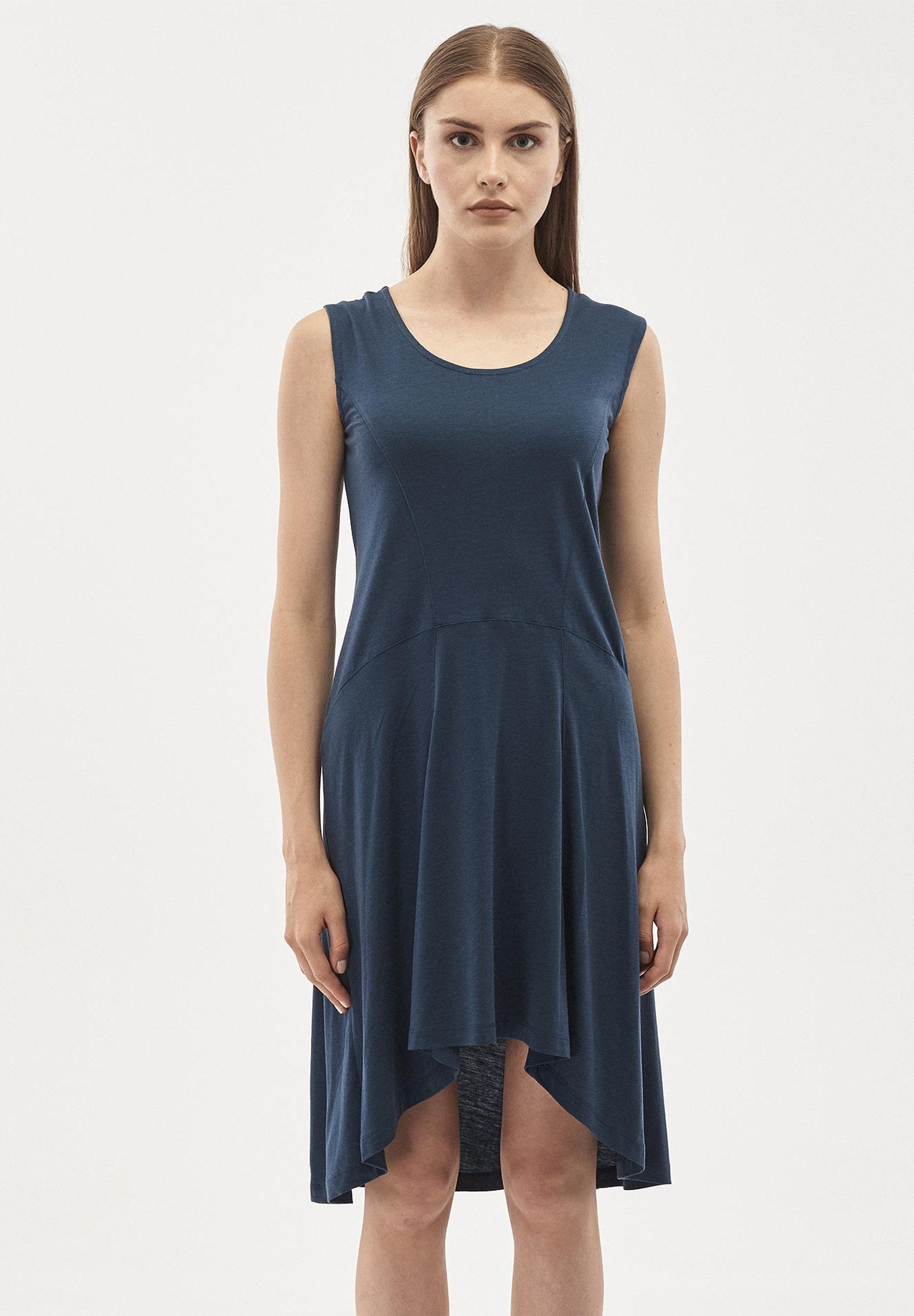 Kleid aus TENCEL™ Lyocell-Mix mit seitlichen Eingrifftaschen