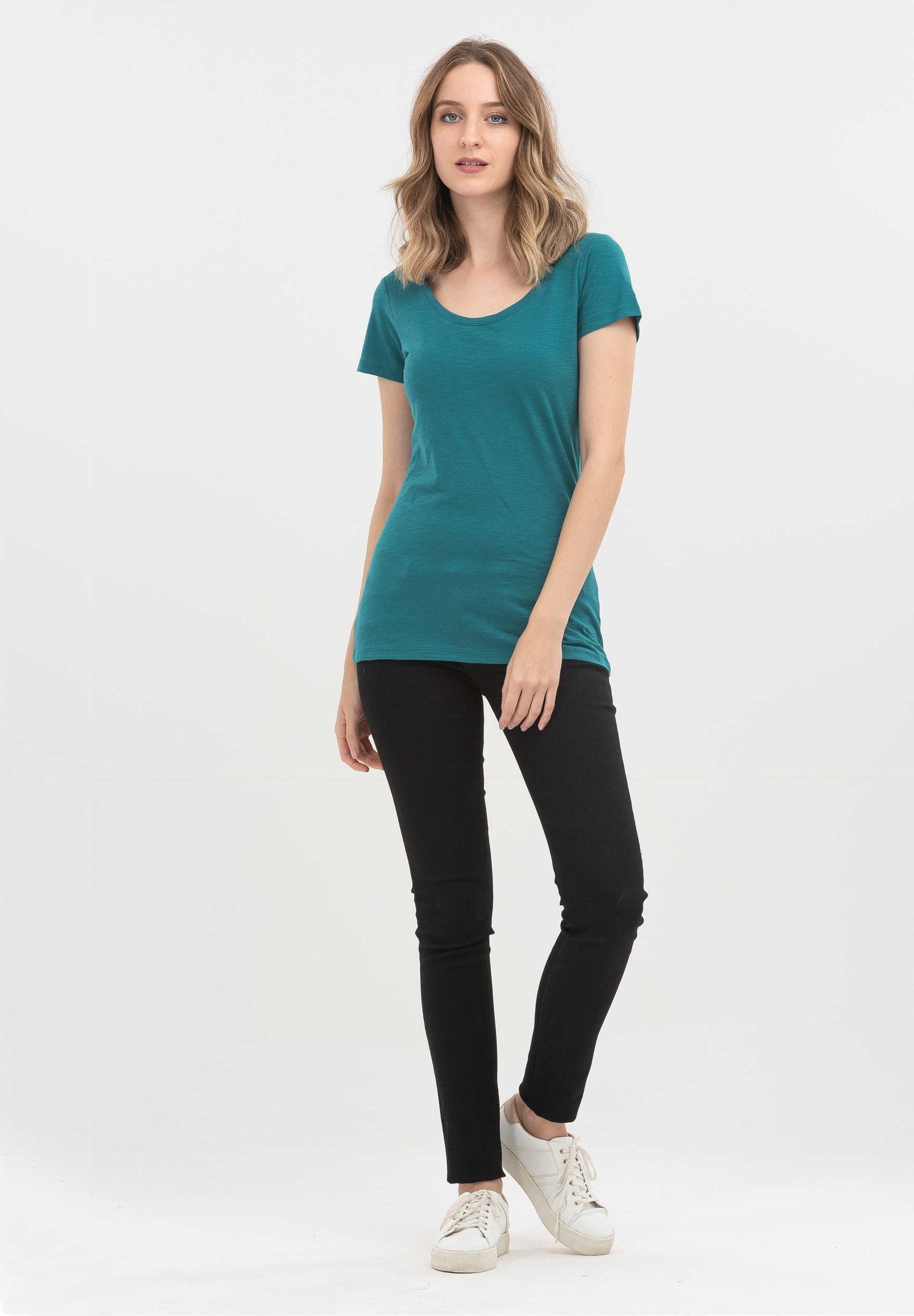 Basic T-Shirt aus Bio-Baumwolle