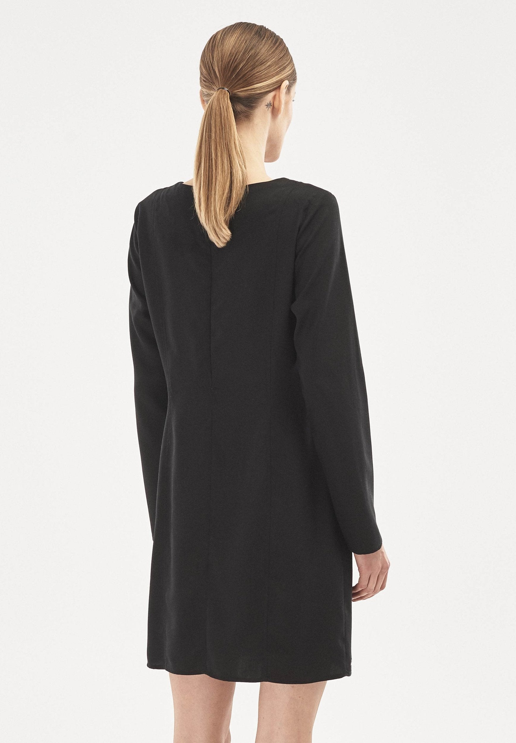 Kleid aus TENCEL™ Lyocell mit U-Boot-Ausschnitt
