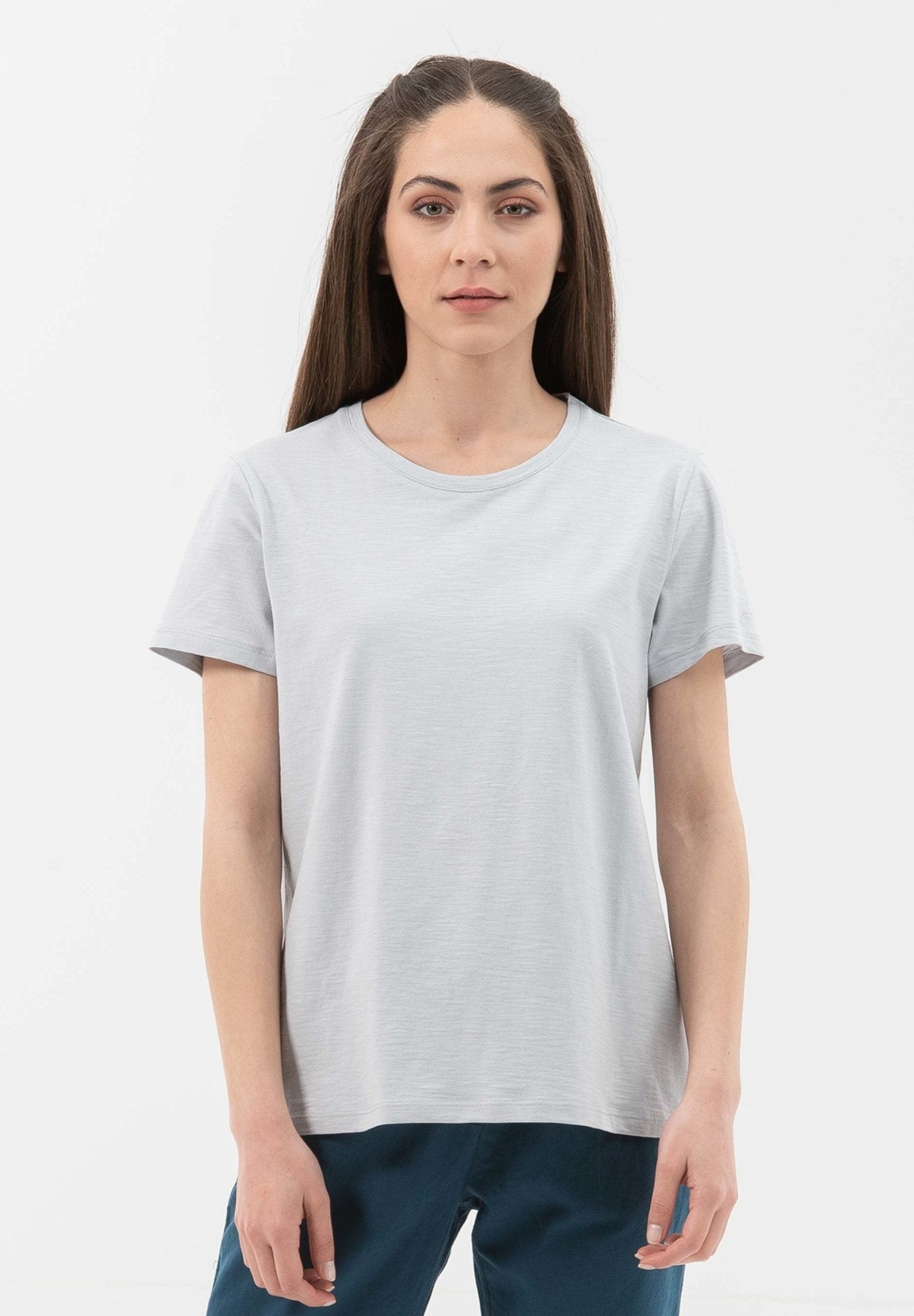 Basic T-Shirt aus Bio-Baumwolle | Nachhaltige Damenmode