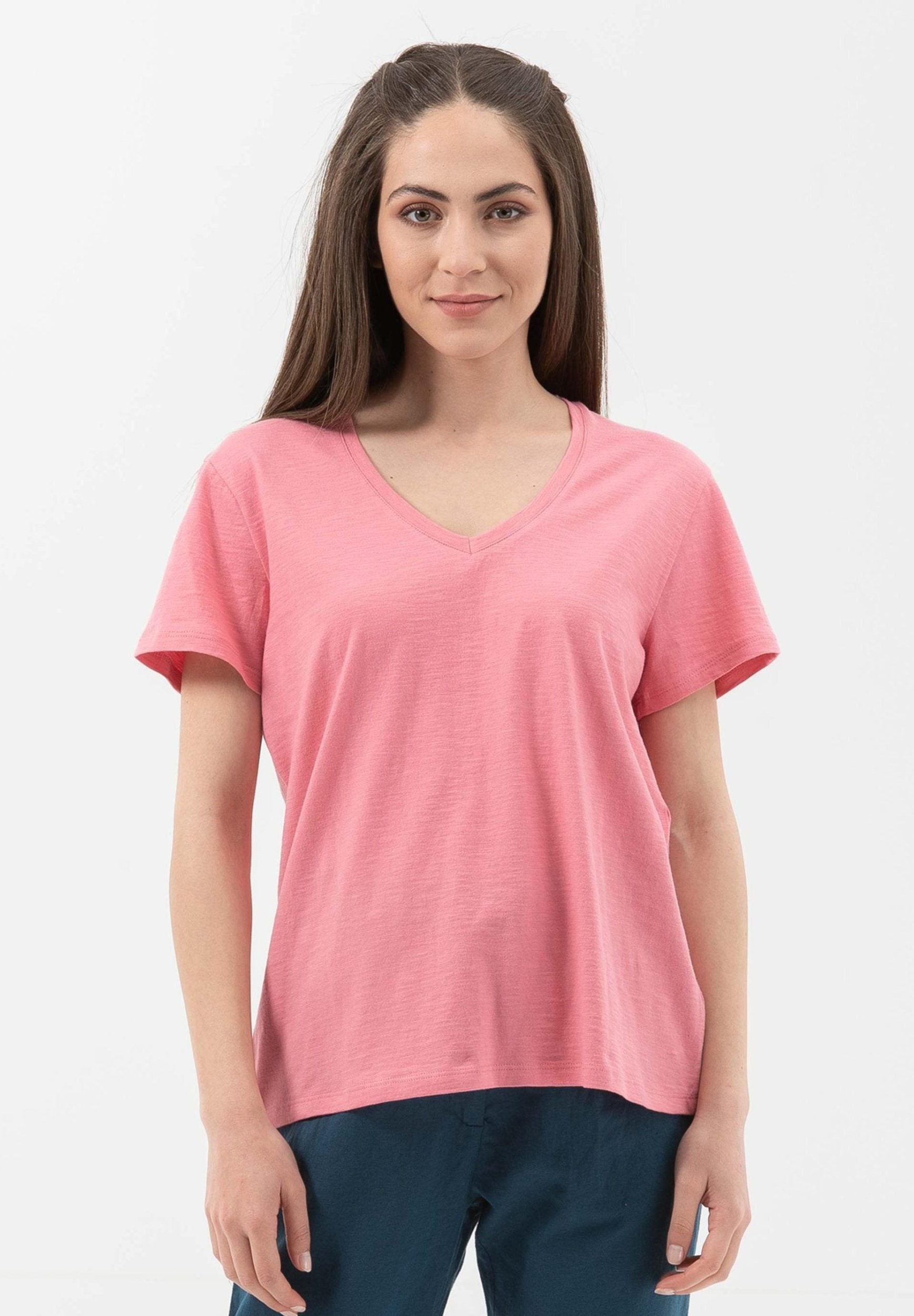 Basic T-Shirt aus Bio-Baumwolle mit V-Ausschnitt | Nachhaltige Damenmode