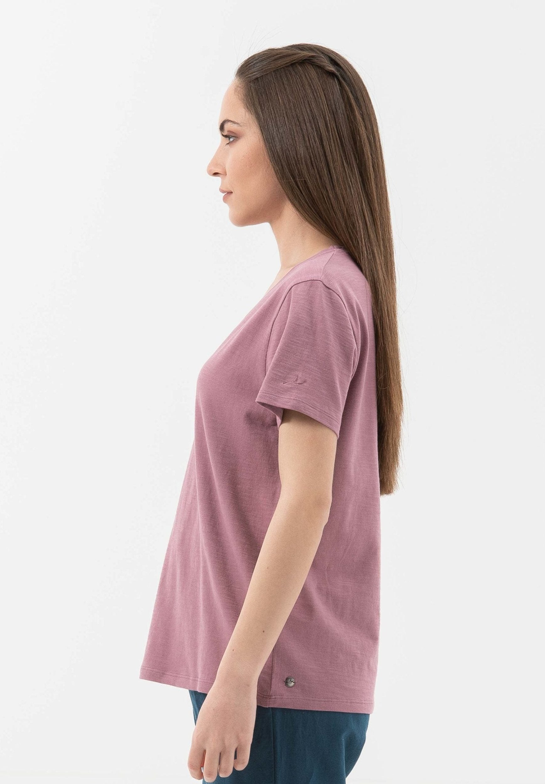 Basic T-Shirt aus Bio-Baumwolle mit V-Ausschnitt
