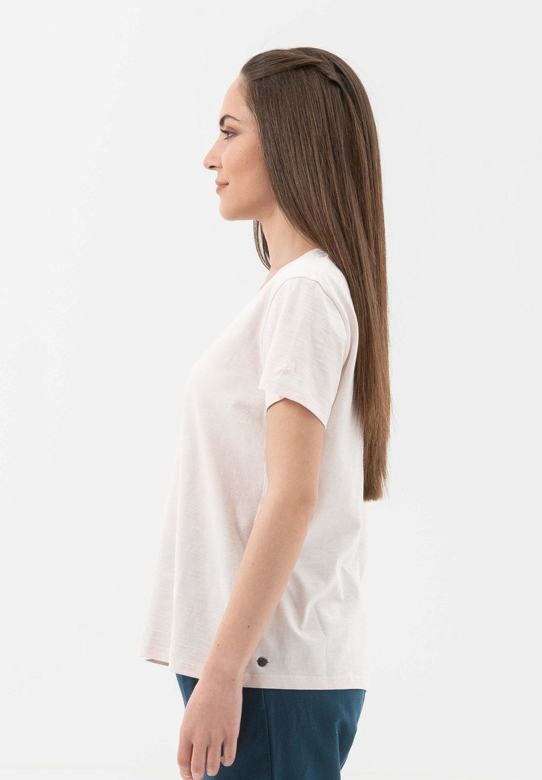 Basic T-Shirt aus Bio-Baumwolle mit V-Ausschnitt