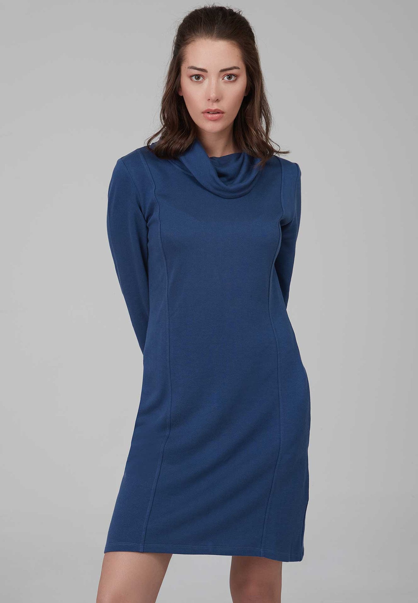 TENCEL™ Lyocell Rollkragen Kleid mit seitlichen Eingrifftaschen