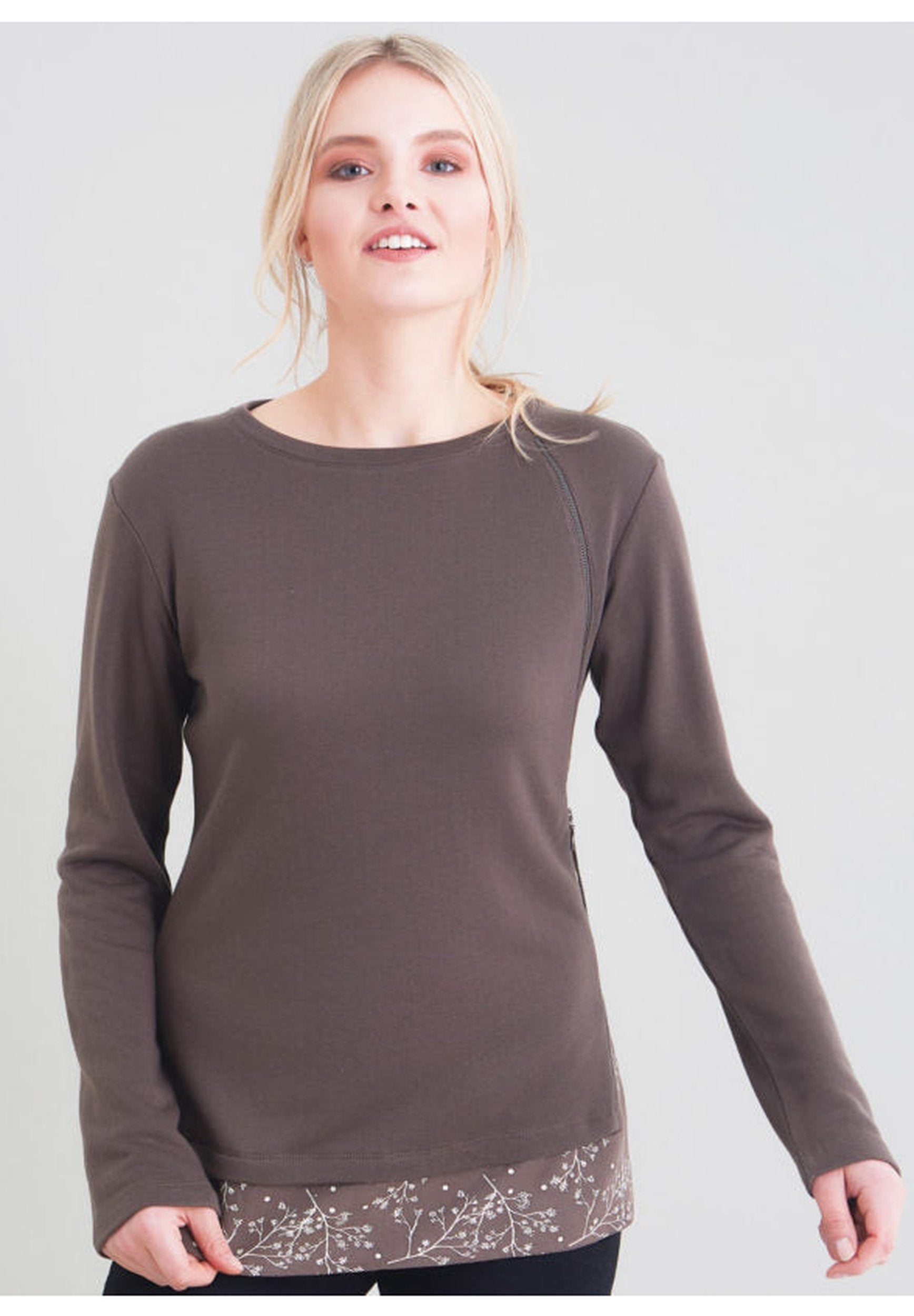 TENCEL™ Lyocell Langarmshirt mit angesetzten Kontrast Details am Saum